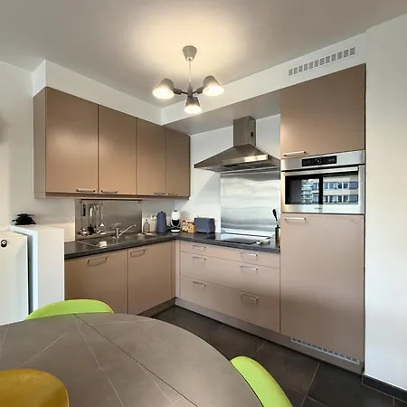 Appartement Proche De La Avec Et Canapé Lit à By La Conciergerie