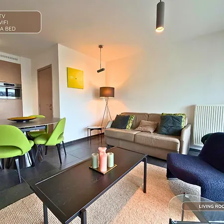 Apartment Le Cap - Proche De La Avec Et Canape Lit A By La Conciergerie